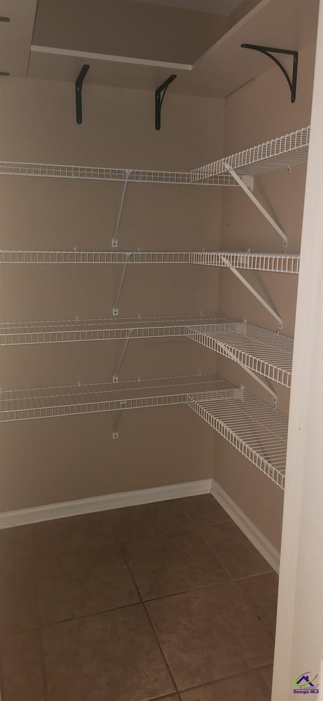 Building Photo - 707 Broderick Cir