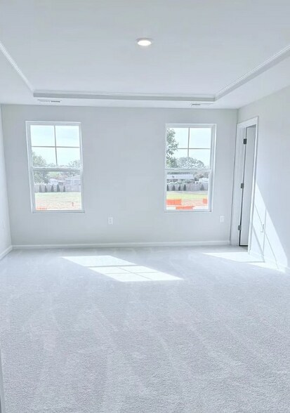 Building Photo - 287 Peebles Dr