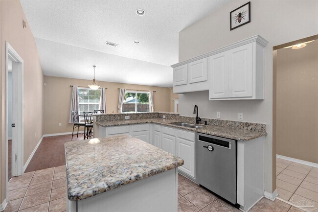 Building Photo - 5920 Ashton Woods Cir