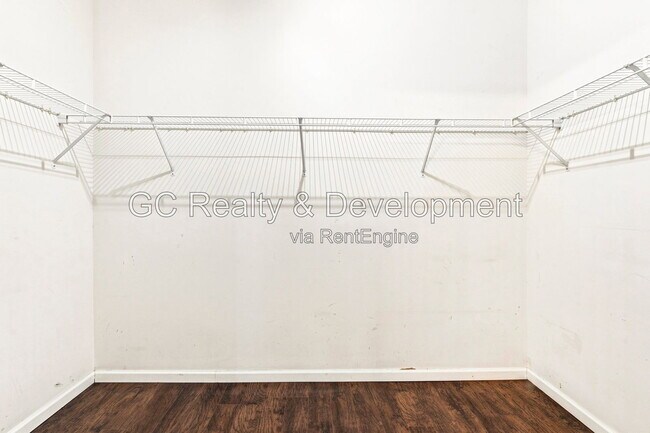 Building Photo - 8026 Bluestem Ave