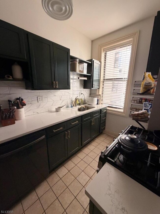 Building Photo - 2600 John F. Kennedy Blvd