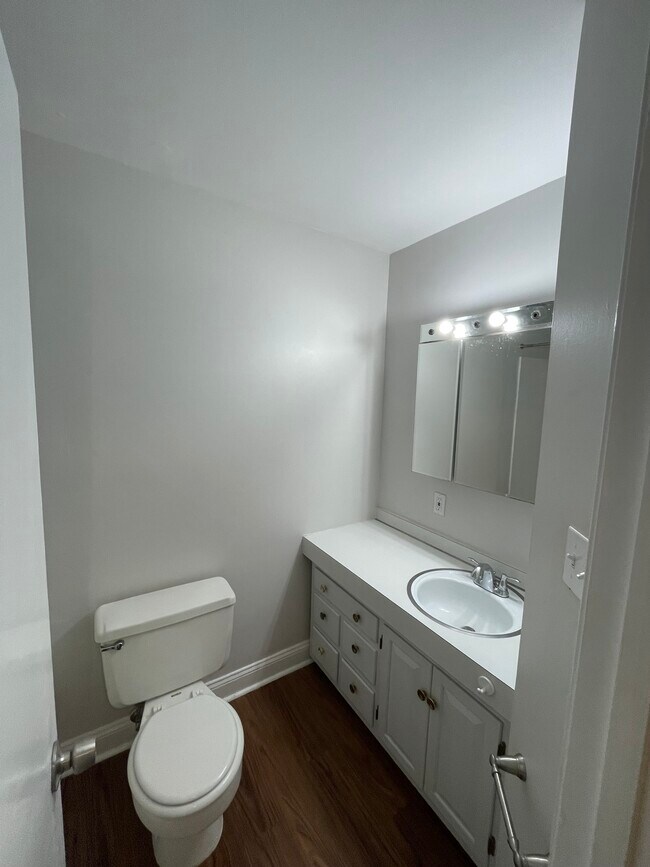 Building Photo - 11323 Palisades Ct