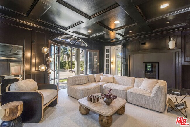 Building Photo - 17230 Silver Ln