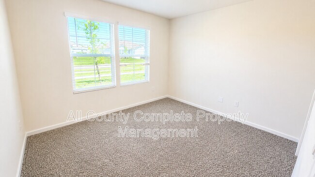Building Photo - 121 Aveiro Wy