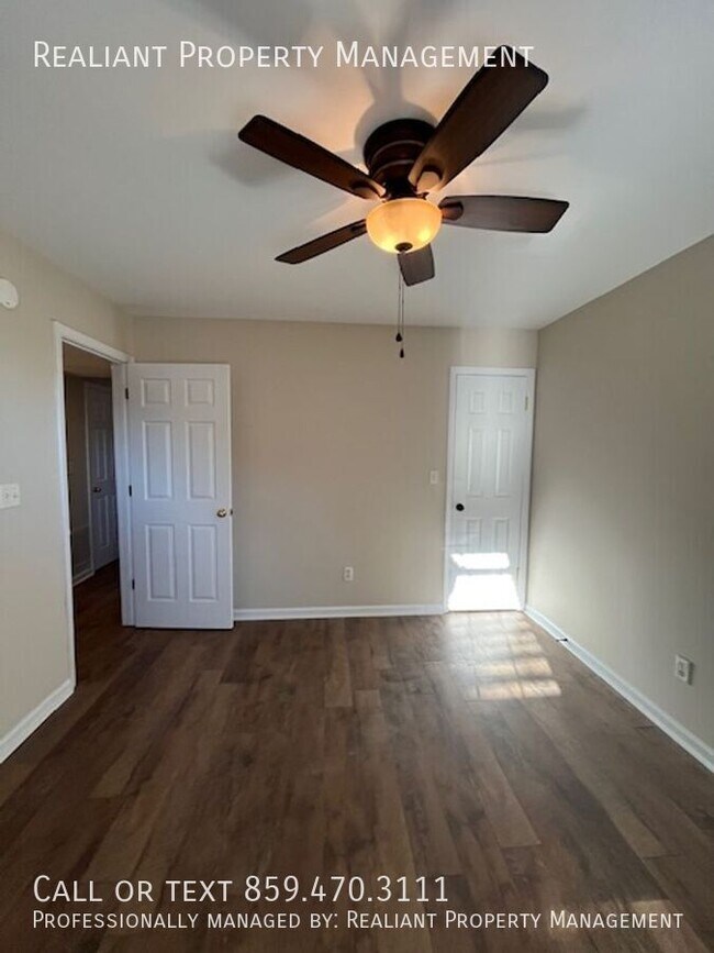 Building Photo - 404 Platt Dr