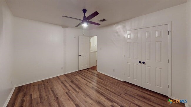 Building Photo - 6705 Rosita Oak Dr