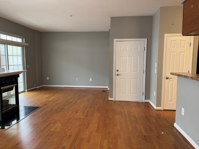 Building Photo - 1821 Cedar Cove Way