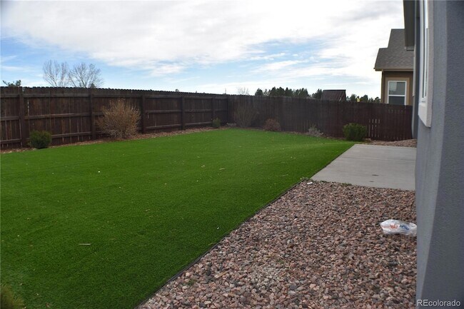 Building Photo - 7941 Barraport Dr