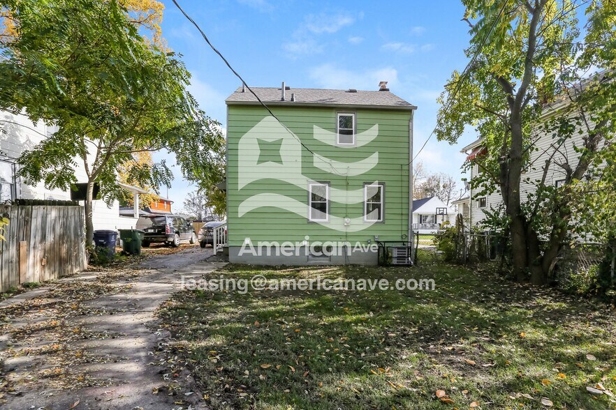 Building Photo - 701 Northview Ave