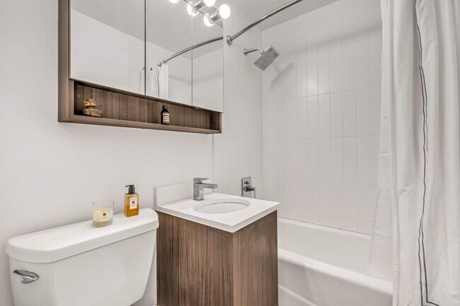 Building Photo - 310 E 46th St