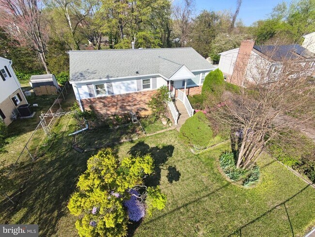 Building Photo - 3931 Dominion Dr