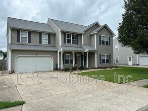 Building Photo - 210 Fallawater Way