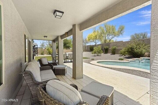 Building Photo - 24853 N 75th Way