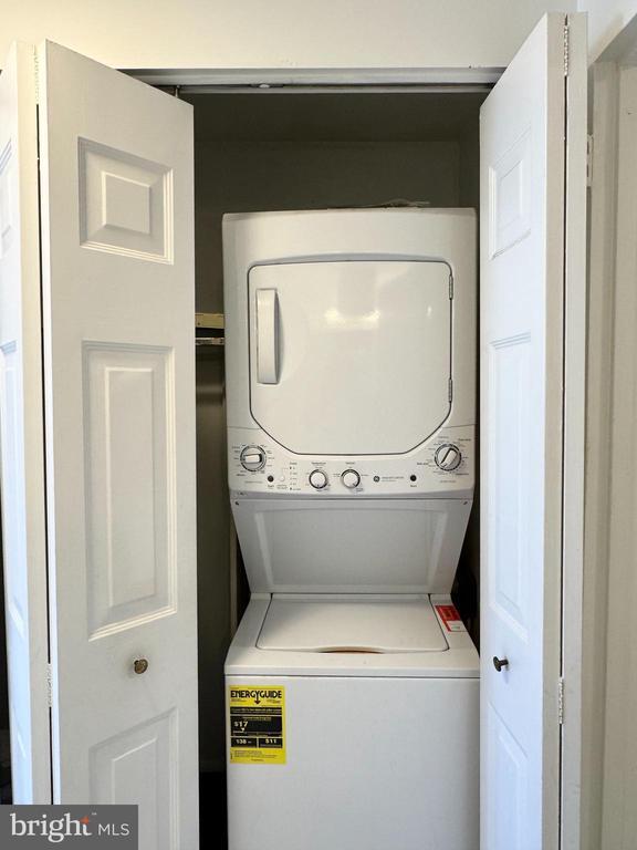 Building Photo - 28 Allegheny Ave