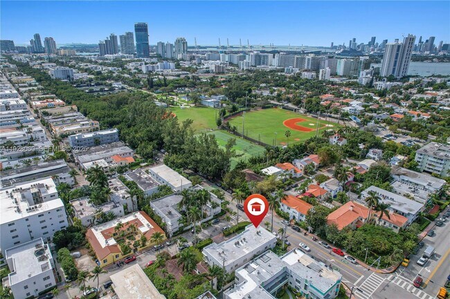 Building Photo - 1457 Meridian Ave