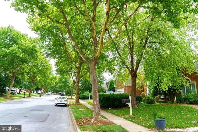 Building Photo - 1761 Wheyfield Dr