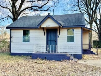 Building Photo - 2452 Pecan Cir