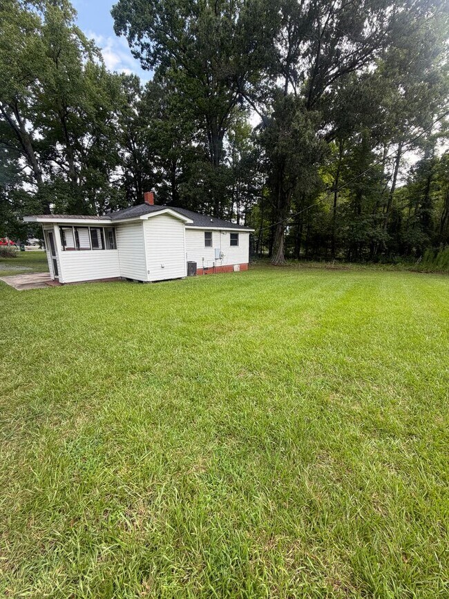 Building Photo - Matthews/Stallings 2 bedroom Home for Rent