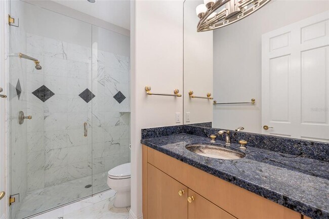 Building Photo - 9701 Lake Isleworth Ct