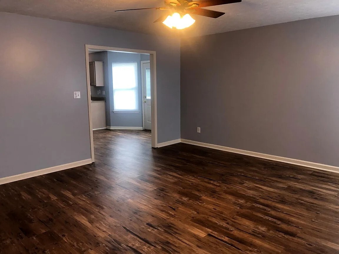 Building Photo - 12186 Split Granite Dr