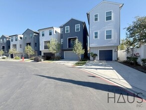 Building Photo - Modern Farmhouse-Style 2Bed 2.5Bath Twenty8 Walk Gated Community