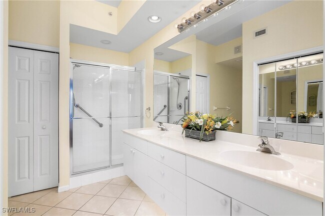 Building Photo - 6810 Beach Resort Dr