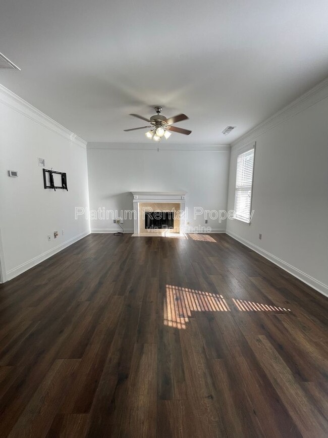 Building Photo - 3442 Old Towne Ln
