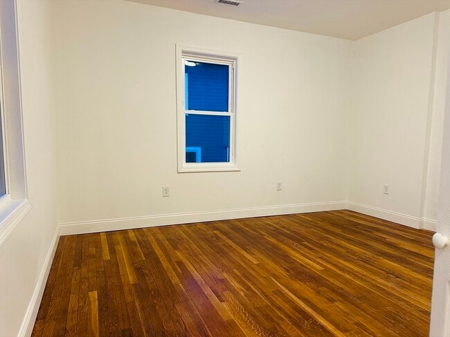 Building Photo - 105 Nottinghill Rd