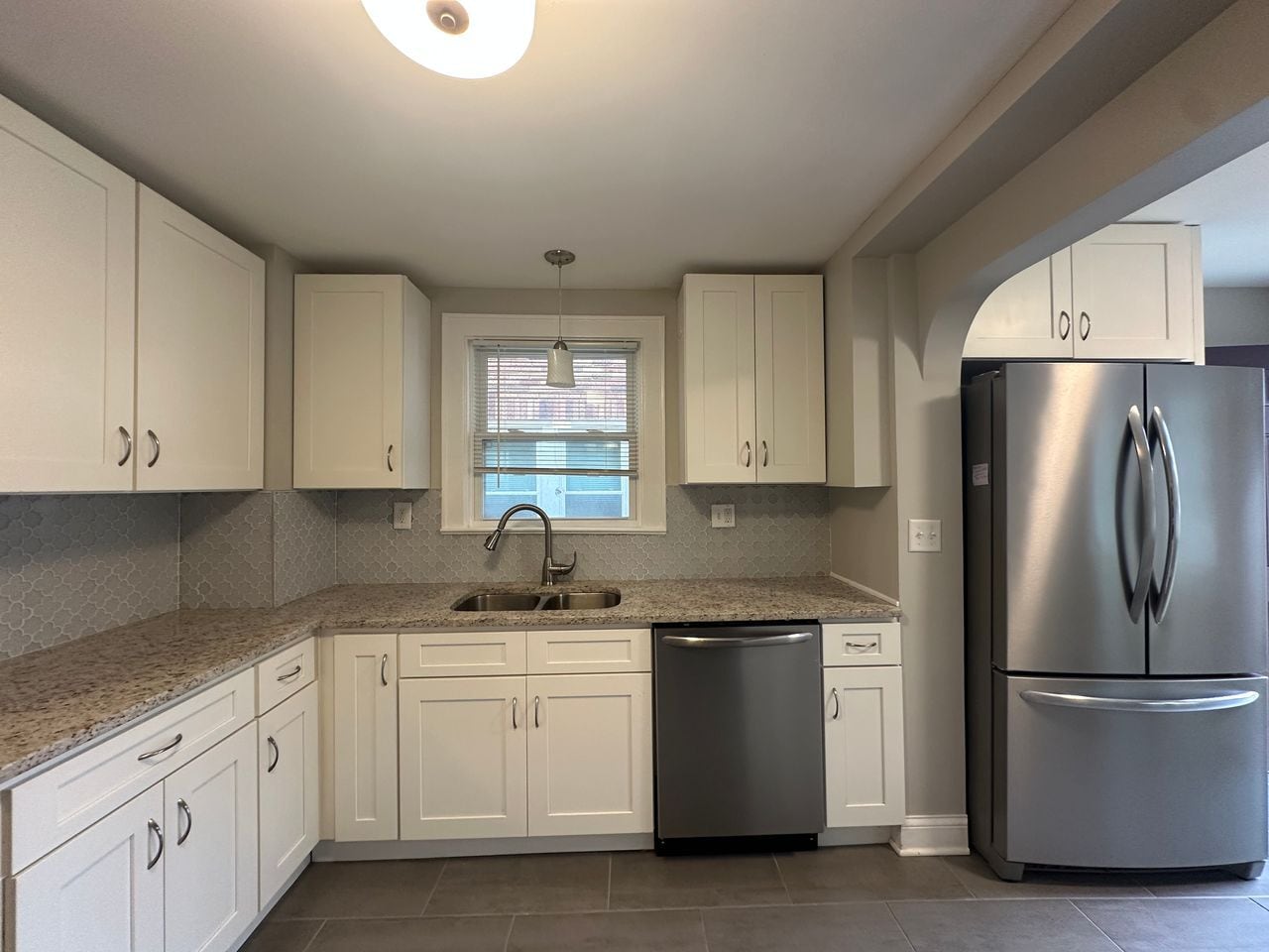 Building Photo - 1288 Linwood Ave