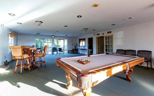 Building Photo - 232 Eastern Ave