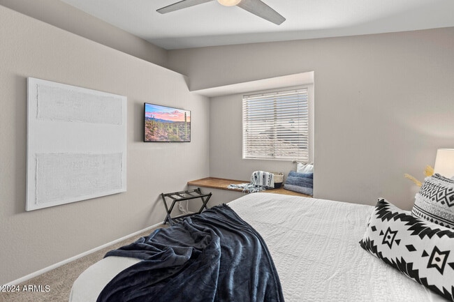 Building Photo - 5676 E Sandra Terrace