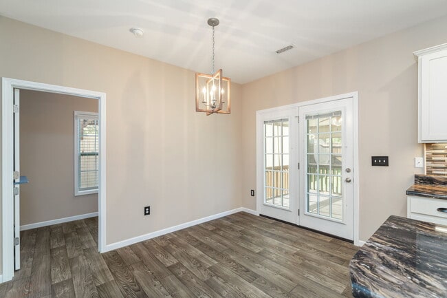 Building Photo - 7713 Budding Vine Ln