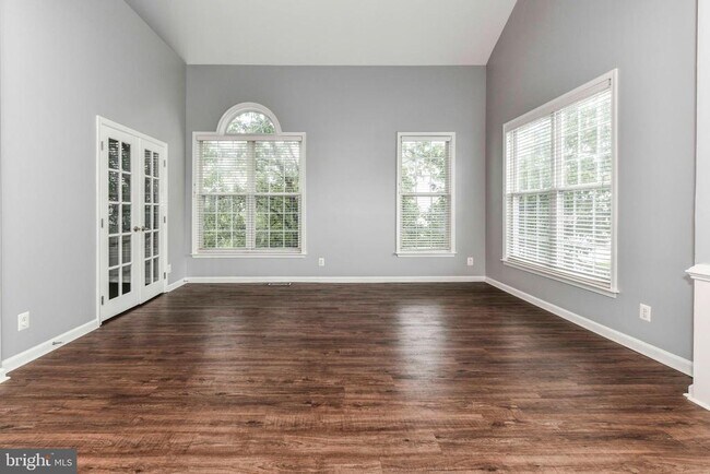 Building Photo - 6324 Eagle Ridge Ln