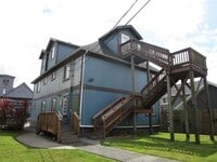 Building Photo - 812 W 1st St
