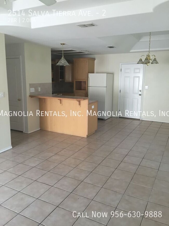 Building Photo - 2514 Salvatierra Ave