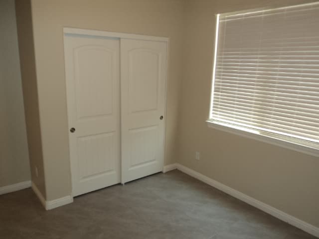 Building Photo - 269 Prestwick Ct