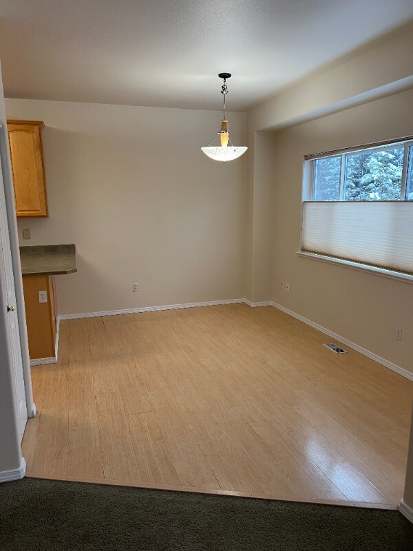 Building Photo - 4766 Grumman St