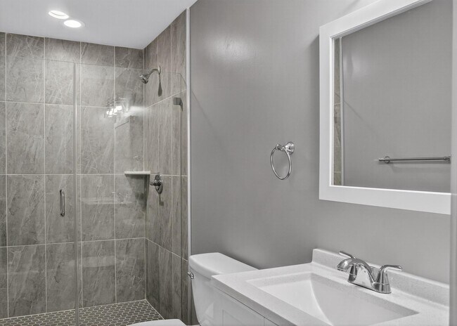 Building Photo - 2917 13th St NW