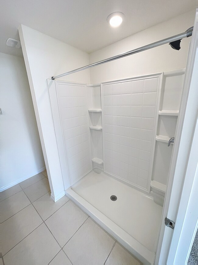 Building Photo - 12159 White Cypress Pl