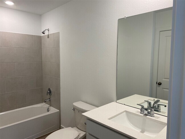 Building Photo - 26426 Wild Stonecrop Ln