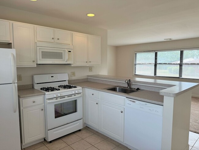 Building Photo - 78 Montoya Cir
