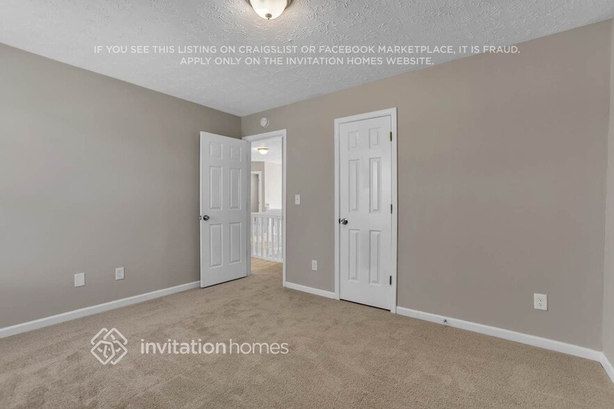 Building Photo - 729 Coach Way