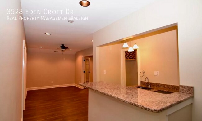 Building Photo - 3528 Eden Croft Dr