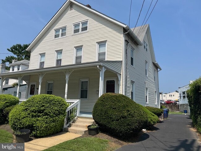 Primary Photo - 2313 Jenkintown Rd