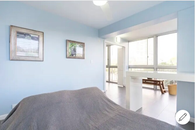 2nd bedroom - 2575 Kuhio Ave