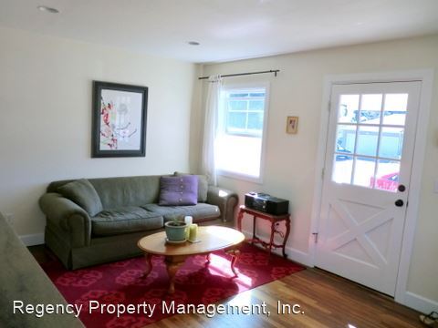 Building Photo - 2 br, 1 bath House - 7407 NE Hassalo Street