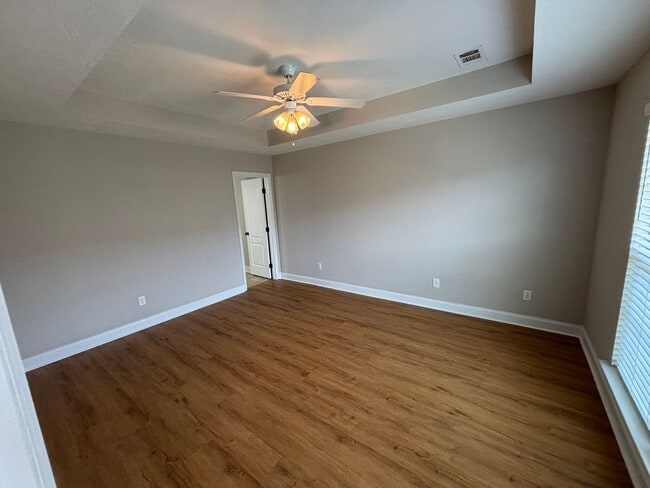 Building Photo - 953 Bryan Cir