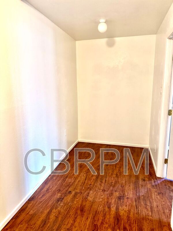 Building Photo - 5434 31st St