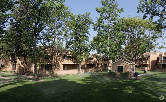 Primary Photo - Fallkirk Campus Apartments