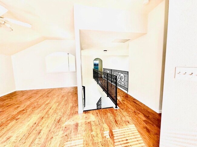 Building Photo - 5902 Crestford Park Ln